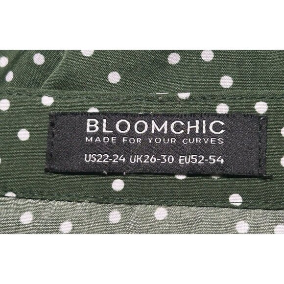 BloomChic Green & White Polka Dot V Neck Ruffle Blouse Plus Size 22/24 - Picture 7 of 8